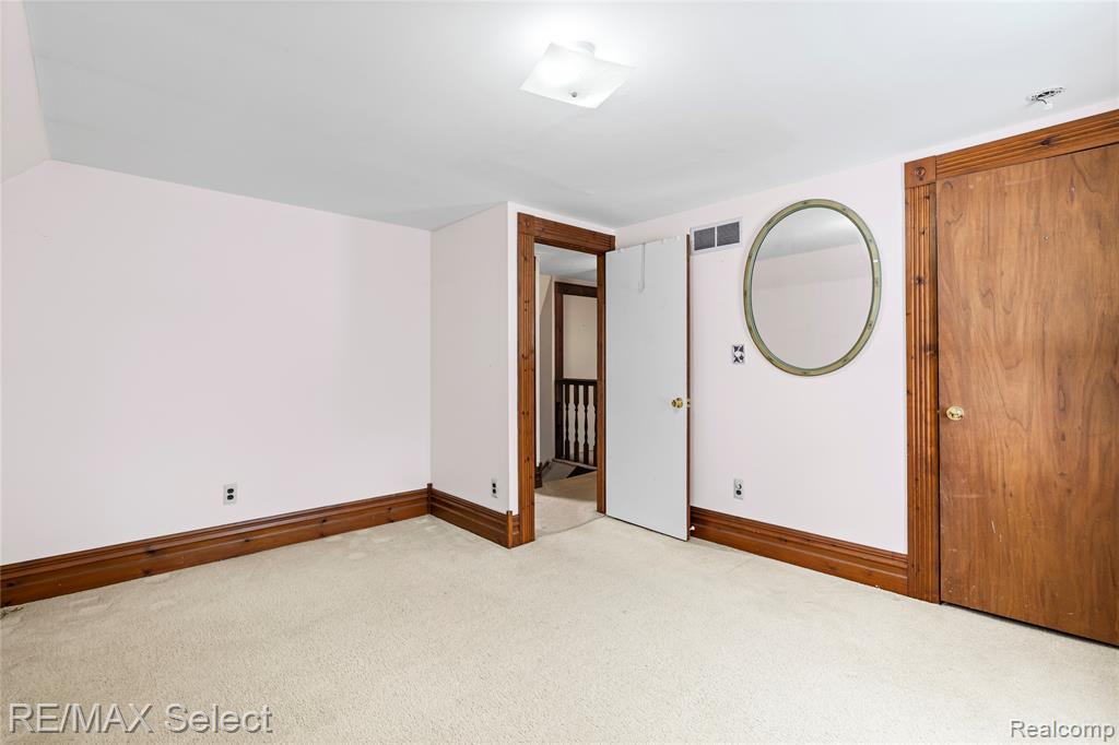 9710 Rattalee Lake Road Clarkston, MI 48348 - Photo 35 of 59 Gallery Image 35