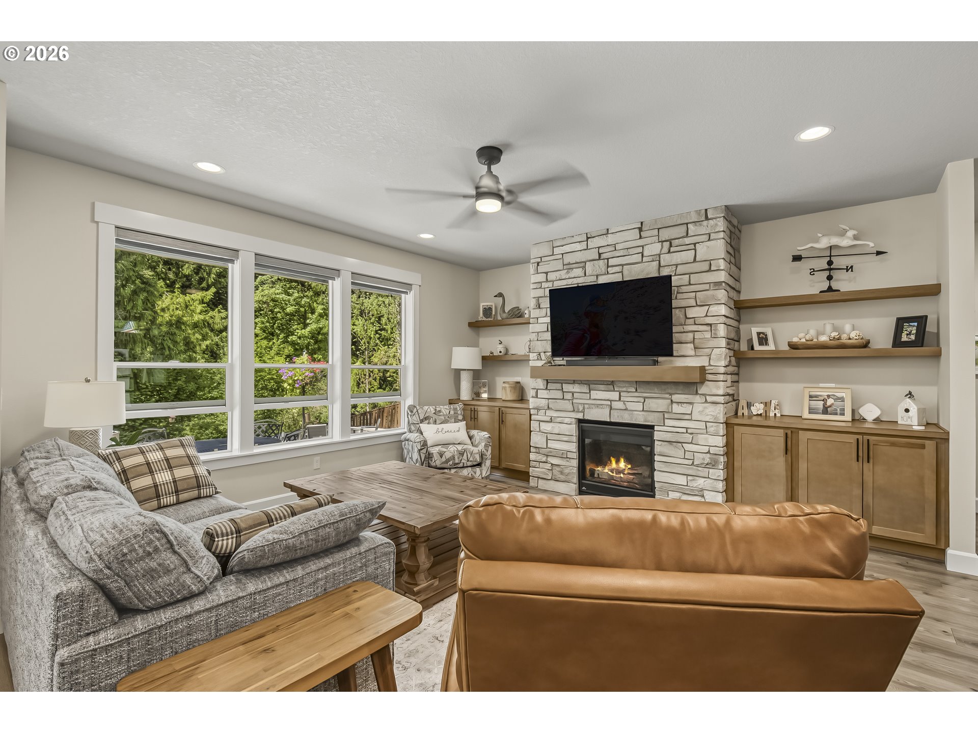 1410 Northeast Cascadia Ridge Drive Estacada, OR 97023 - Photo 10 of 45 Living Room