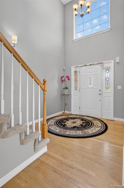 2825 Long Meadow Lane Rochester, MI 48307 - Photo 2 of 37
