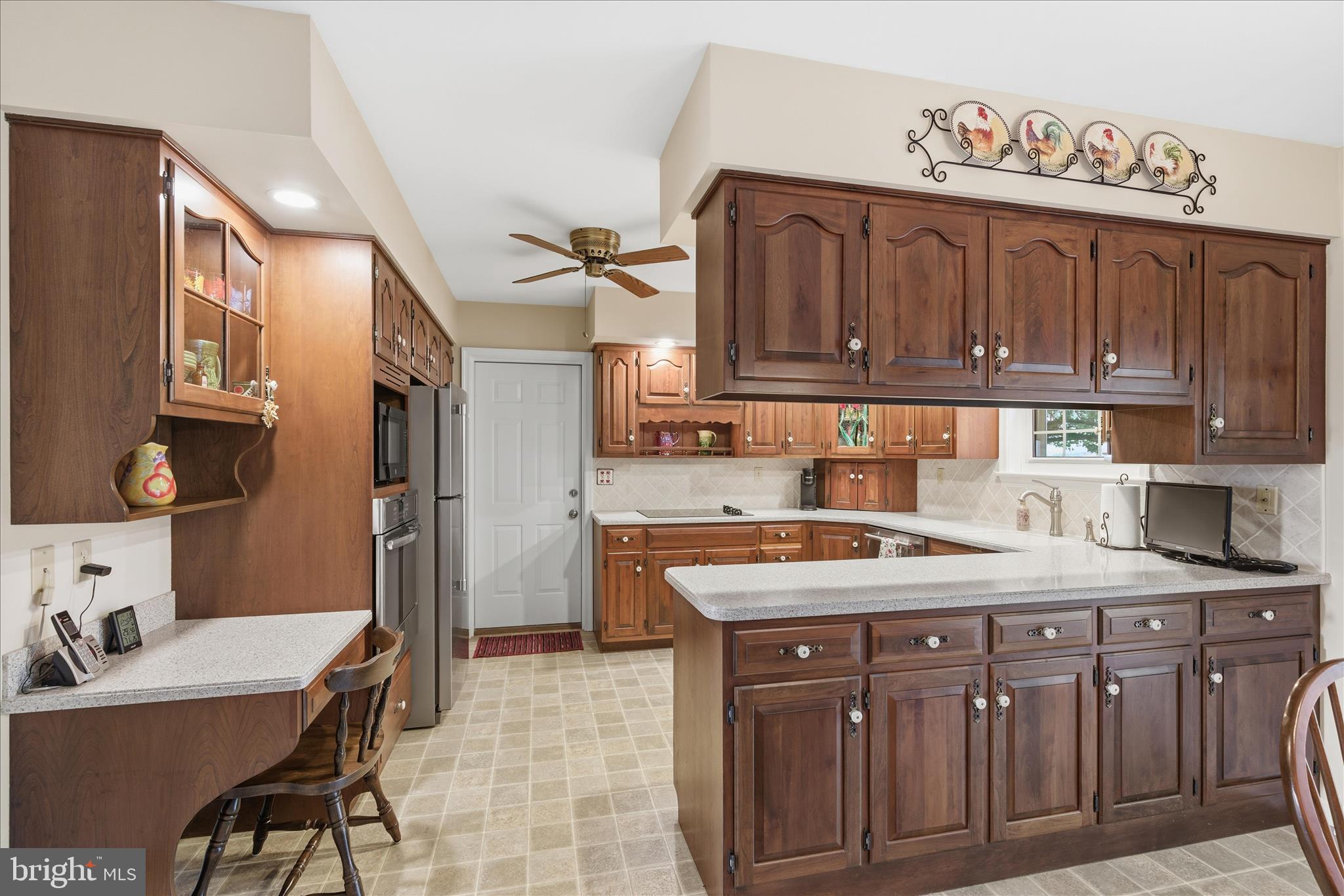 546 Hi View Drive Lititz, PA 17543 - Photo 20 of 65 a kitchen with a sink and cabinets