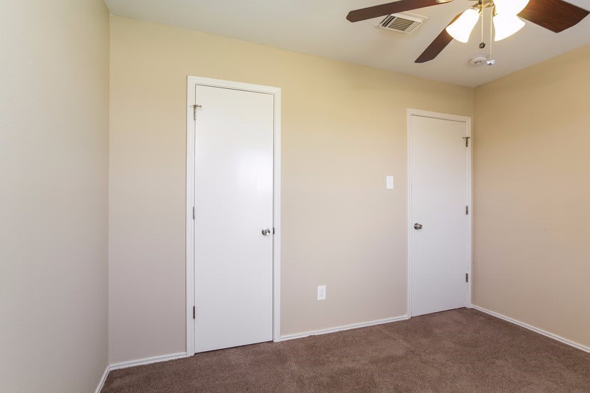 7134 Cheshire Park Road Houston, TX 77088 - Photo 11 of 17