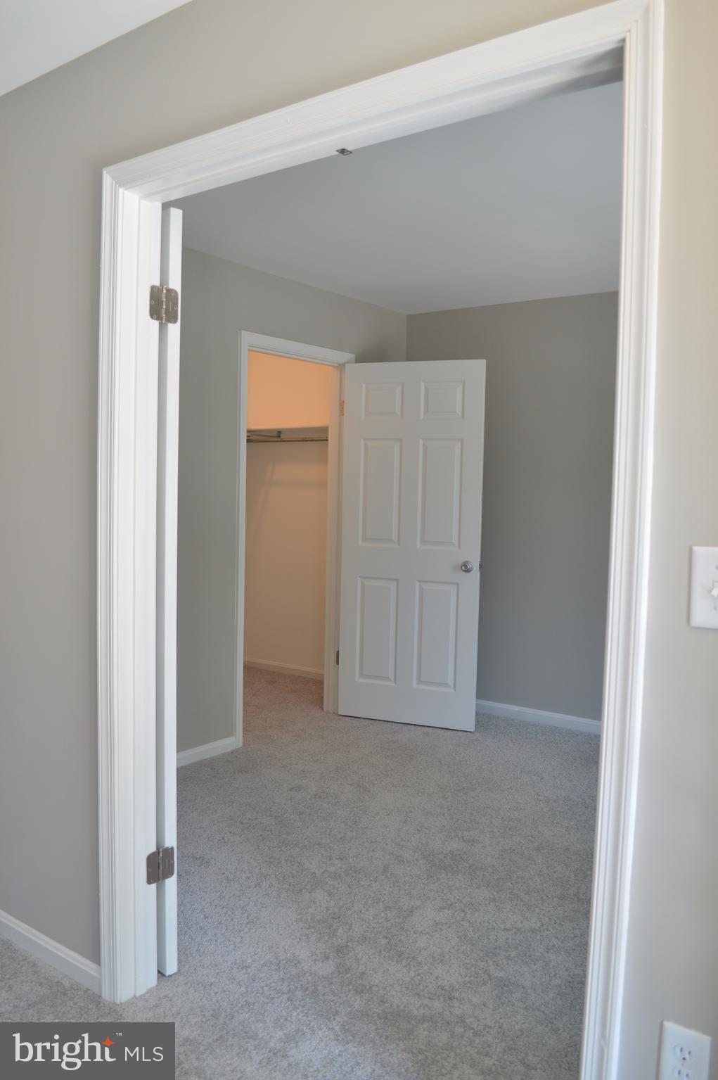 934 Riversedge Circle Annapolis, MD 21401 - Photo 7 of 25 a view of an empty room