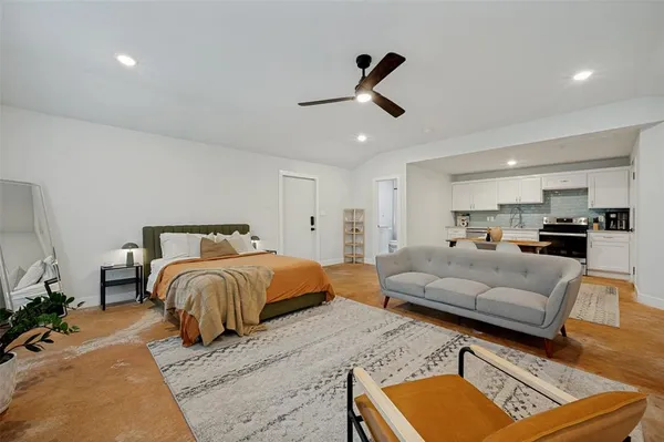 $568,000 | 506 North Chestnut Street, McKinney, TX 75069