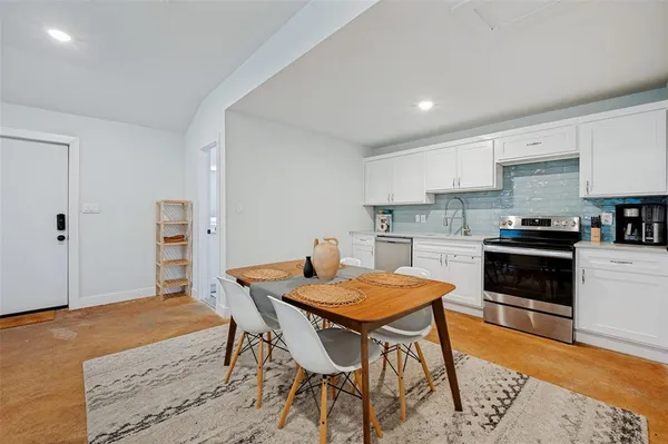 $568,000 | 506 North Chestnut Street, McKinney, TX 75069