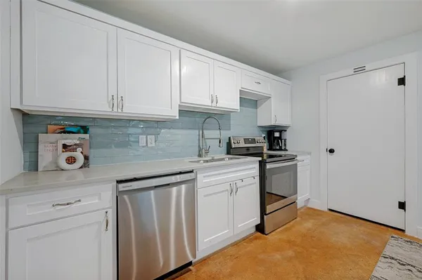 $568,000 | 506 North Chestnut Street, McKinney, TX 75069