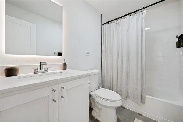 $568,000 | 506 North Chestnut Street, McKinney, TX 75069
