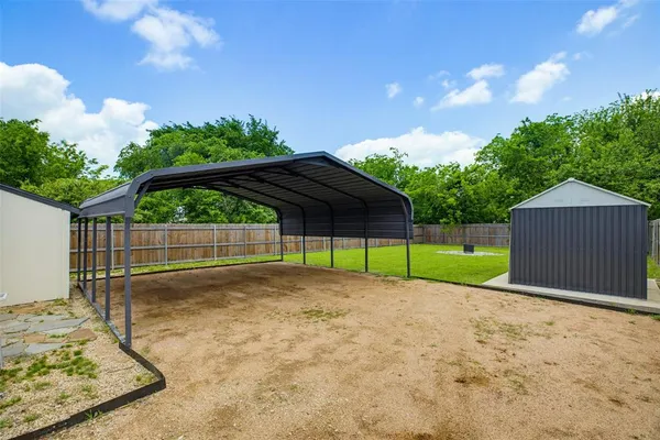 $568,000 | 506 North Chestnut Street, McKinney, TX 75069