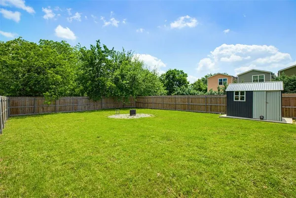 $568,000 | 506 North Chestnut Street, McKinney, TX 75069
