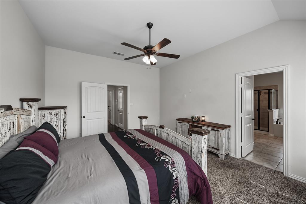 1268 County Road 4797 Springtown, TX 76082 - Photo 9 of 40 Gallery Image 9