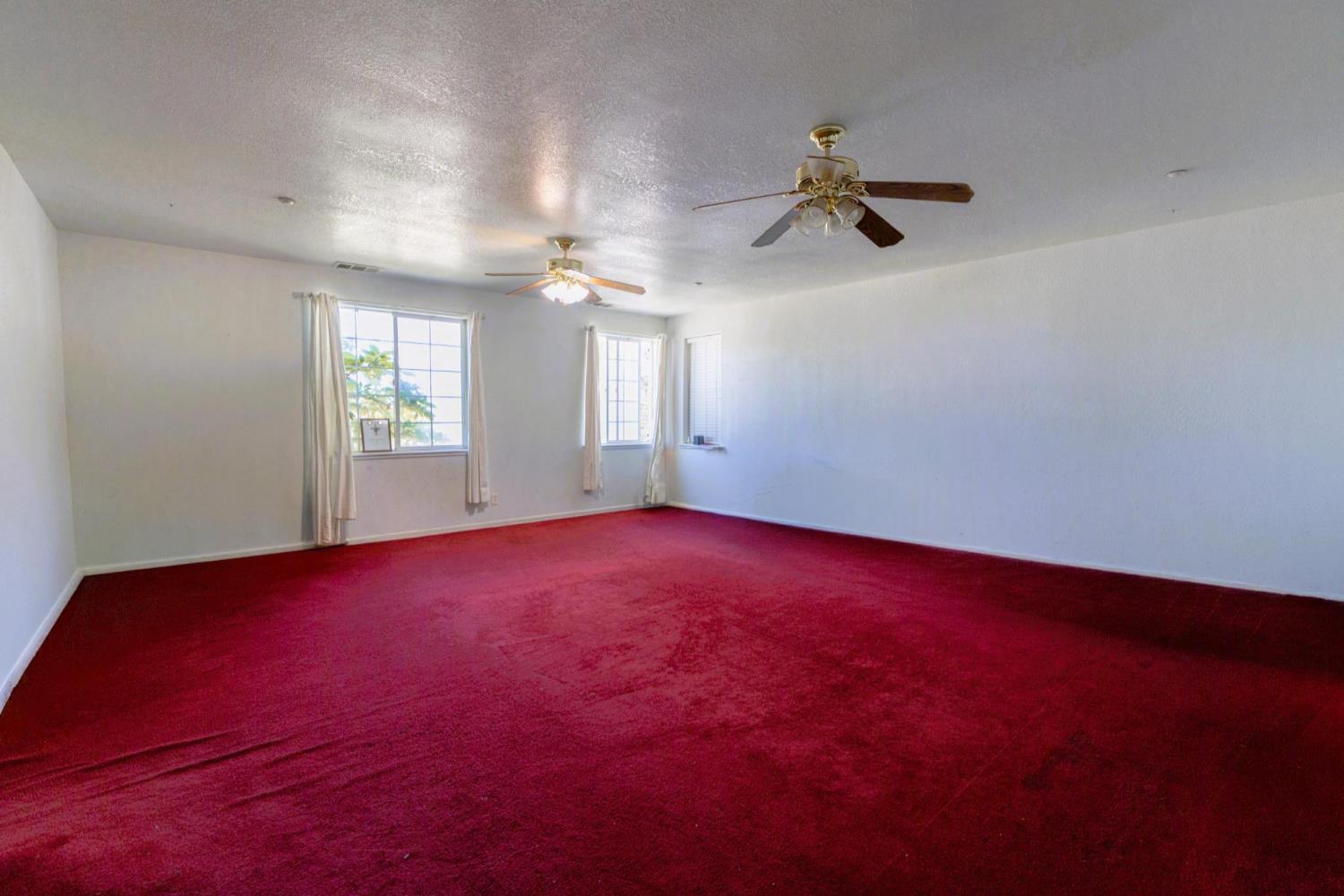 8088 Kammerer Road Elk Grove, CA 95757 - Photo 6 of 21