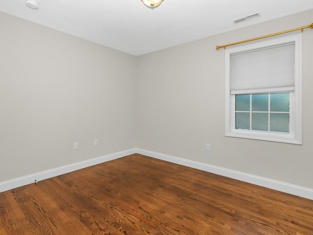 66 Ash Street, Unit 1 Waltham, MA 02453 - Photo 24 of 39