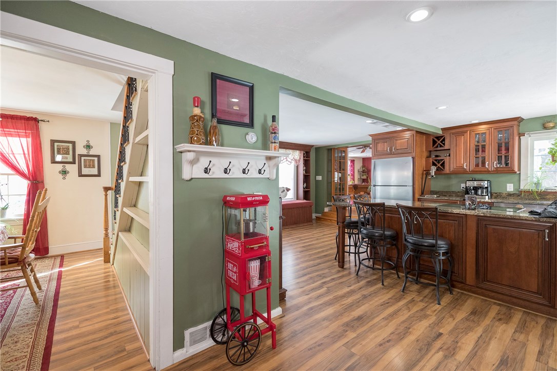 788 Round Top Road Burrillville, RI 02830 - Photo 12 of 40
