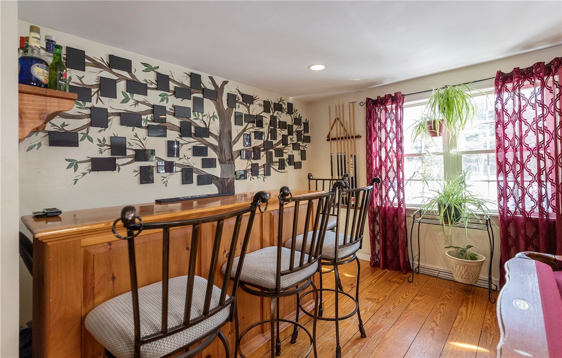 788 Round Top Road Burrillville, RI 02830 - Photo 22 of 40