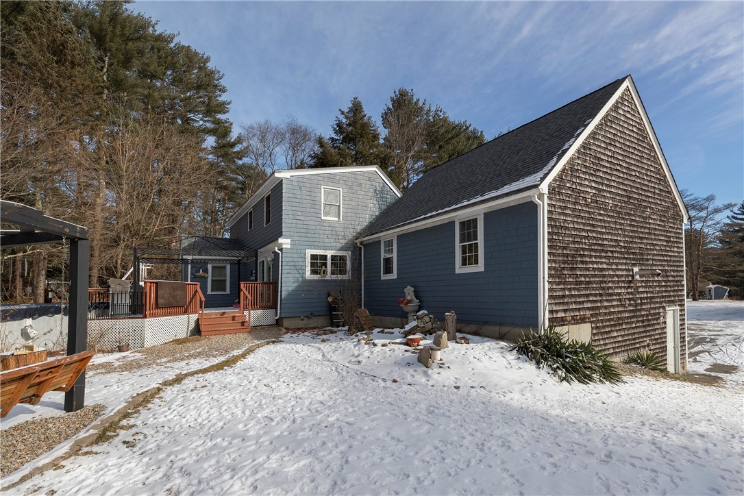 788 Round Top Road Burrillville, RI 02830 - Photo 34 of 40