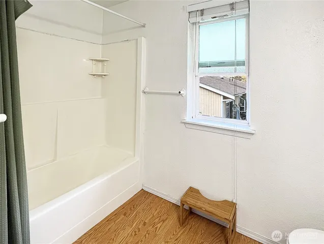 a bathroom with a tub