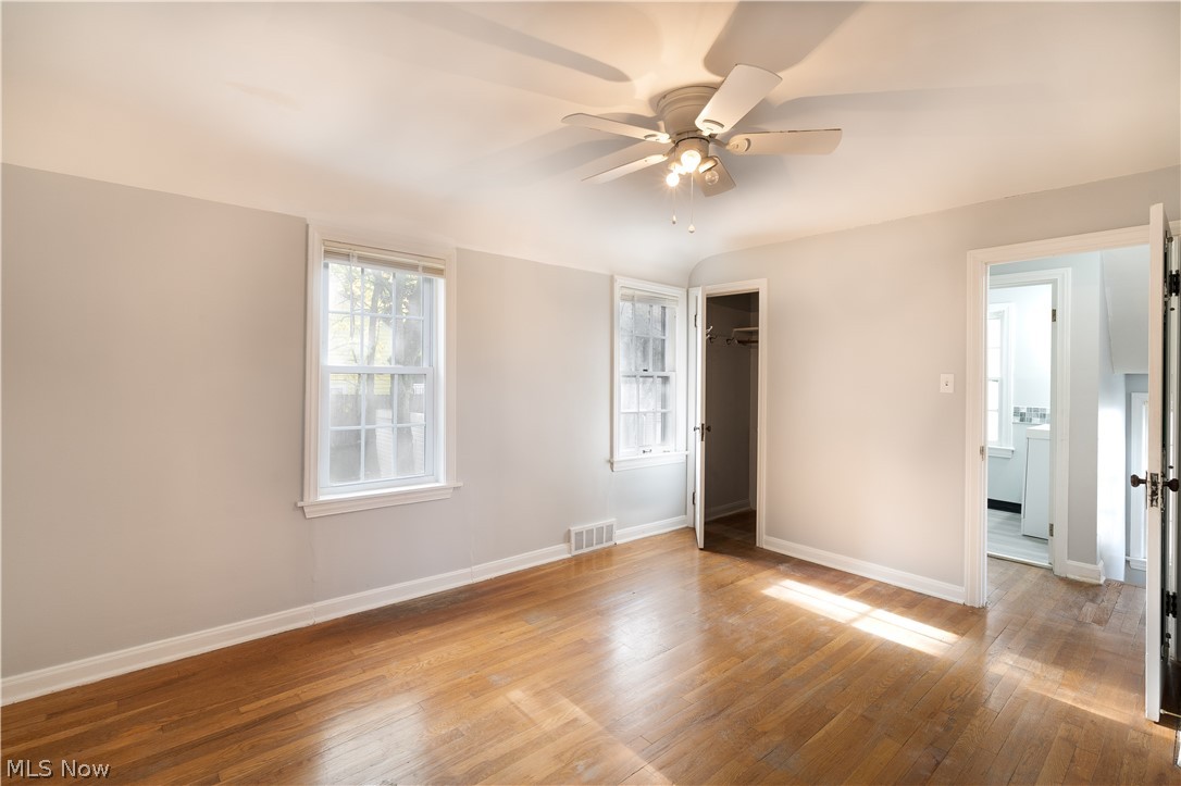 3742 Woodridge Road Cleveland, OH 44121 - Photo 21 of 31 Gallery Image 21