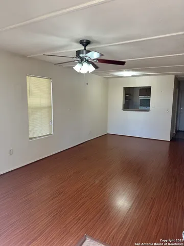 $900 | 131 Howard Lane, Unit 2, Bandera, TX 78003