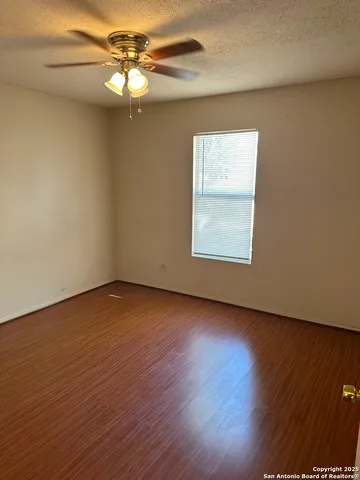 $900 | 131 Howard Lane, Unit 2, Bandera, TX 78003