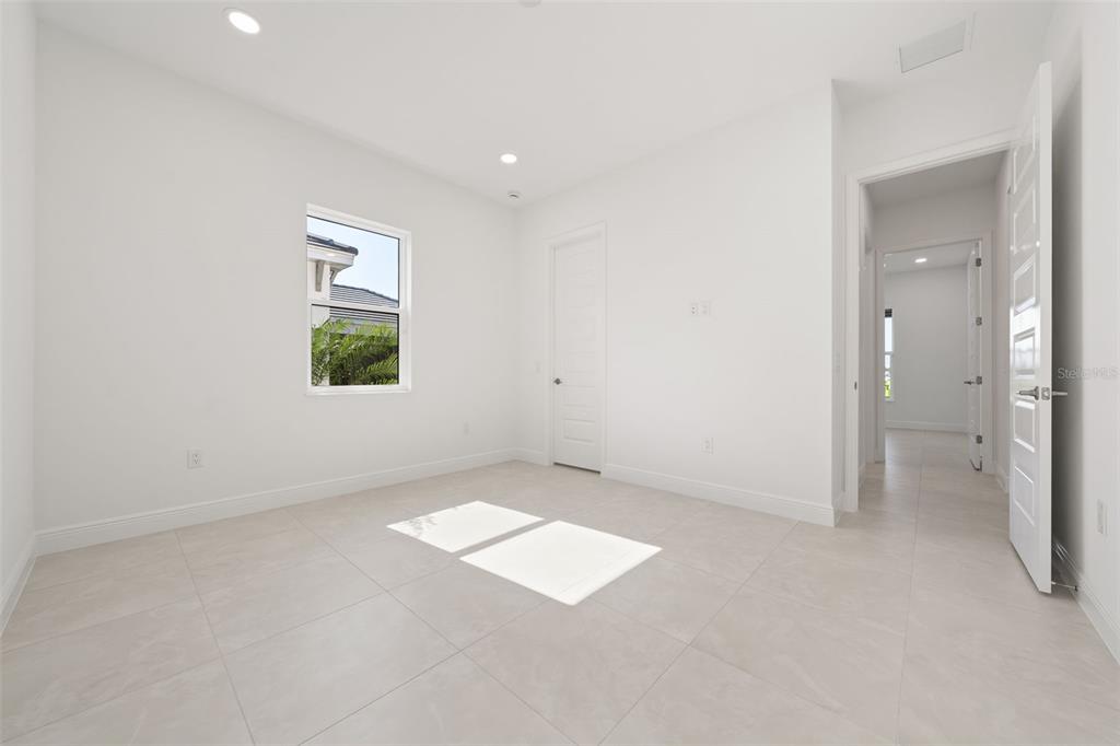 844 Blue Shell Loop Sarasota, FL 34240 - Photo 32 of 62