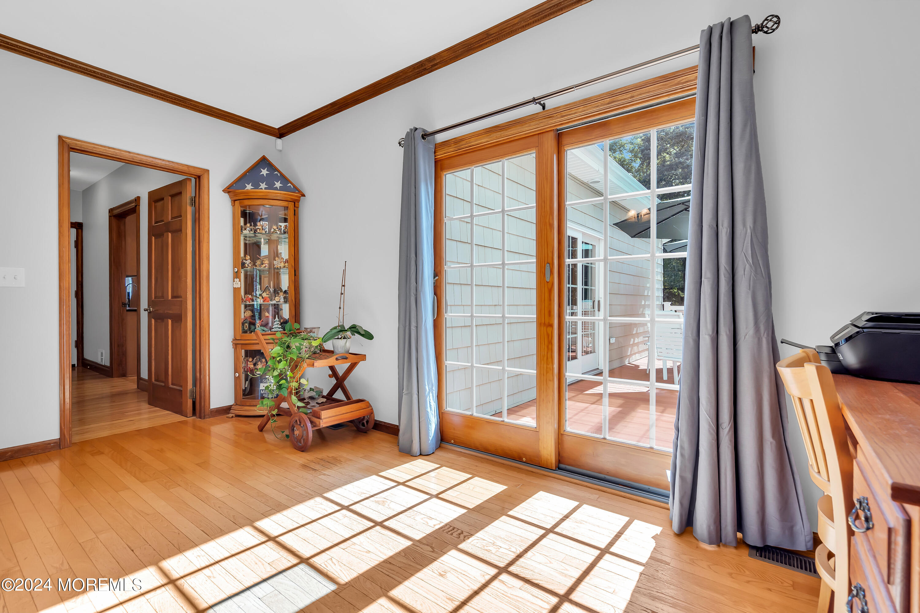 519 Admirals Circle Pine Beach, NJ 08741 - Photo 18 of 72 a very nice looking room with a large window