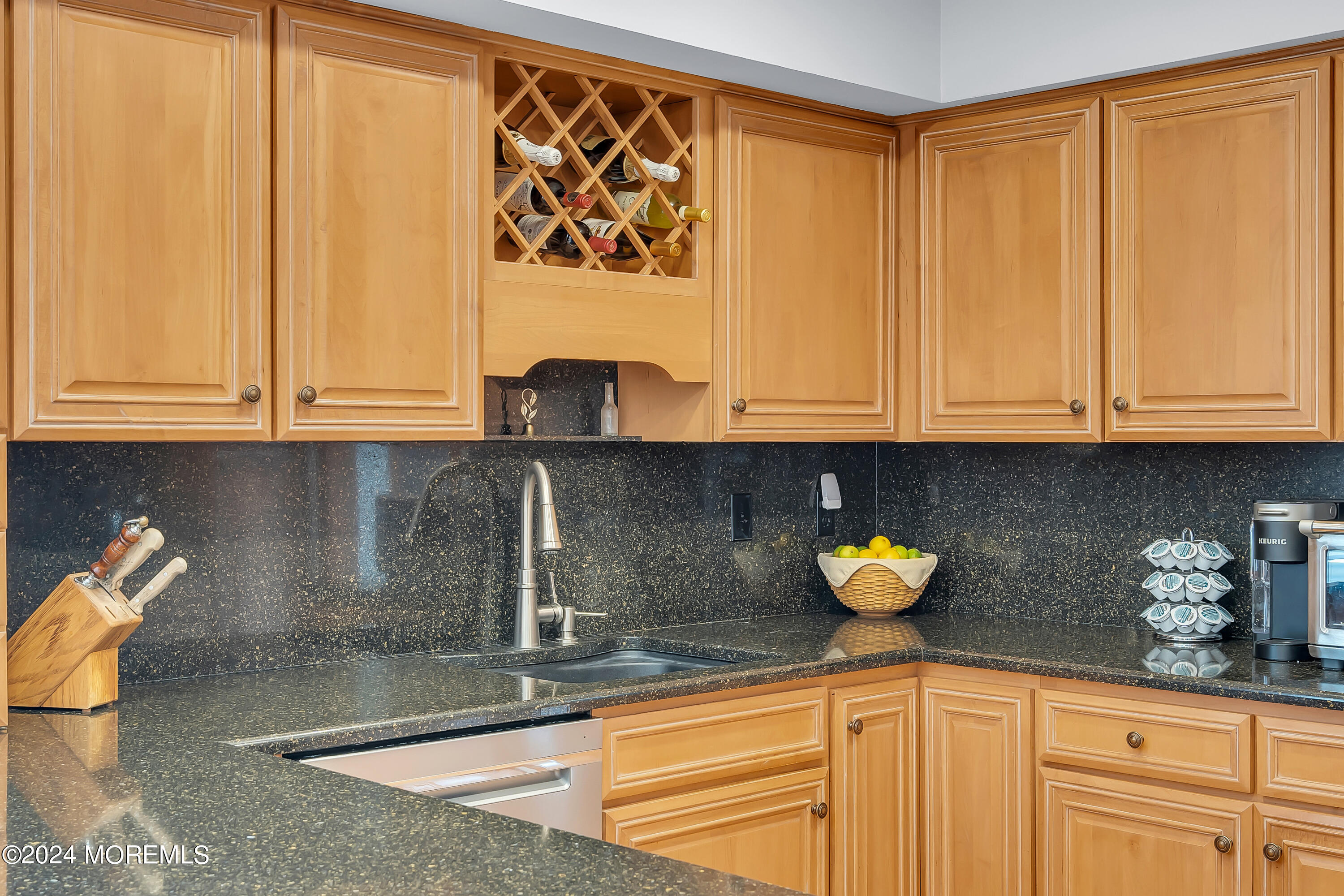 519 Admirals Circle Pine Beach, NJ 08741 - Photo 22 of 72 a kitchen with a sink and cabinets