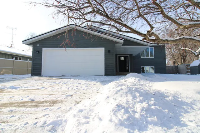 $309,900 | 1403 Northway Place, St. Cloud, MN 56303