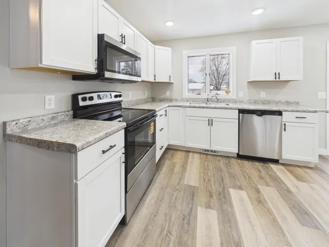 $299,900 | 1403 Northway Place, St. Cloud, MN 56303