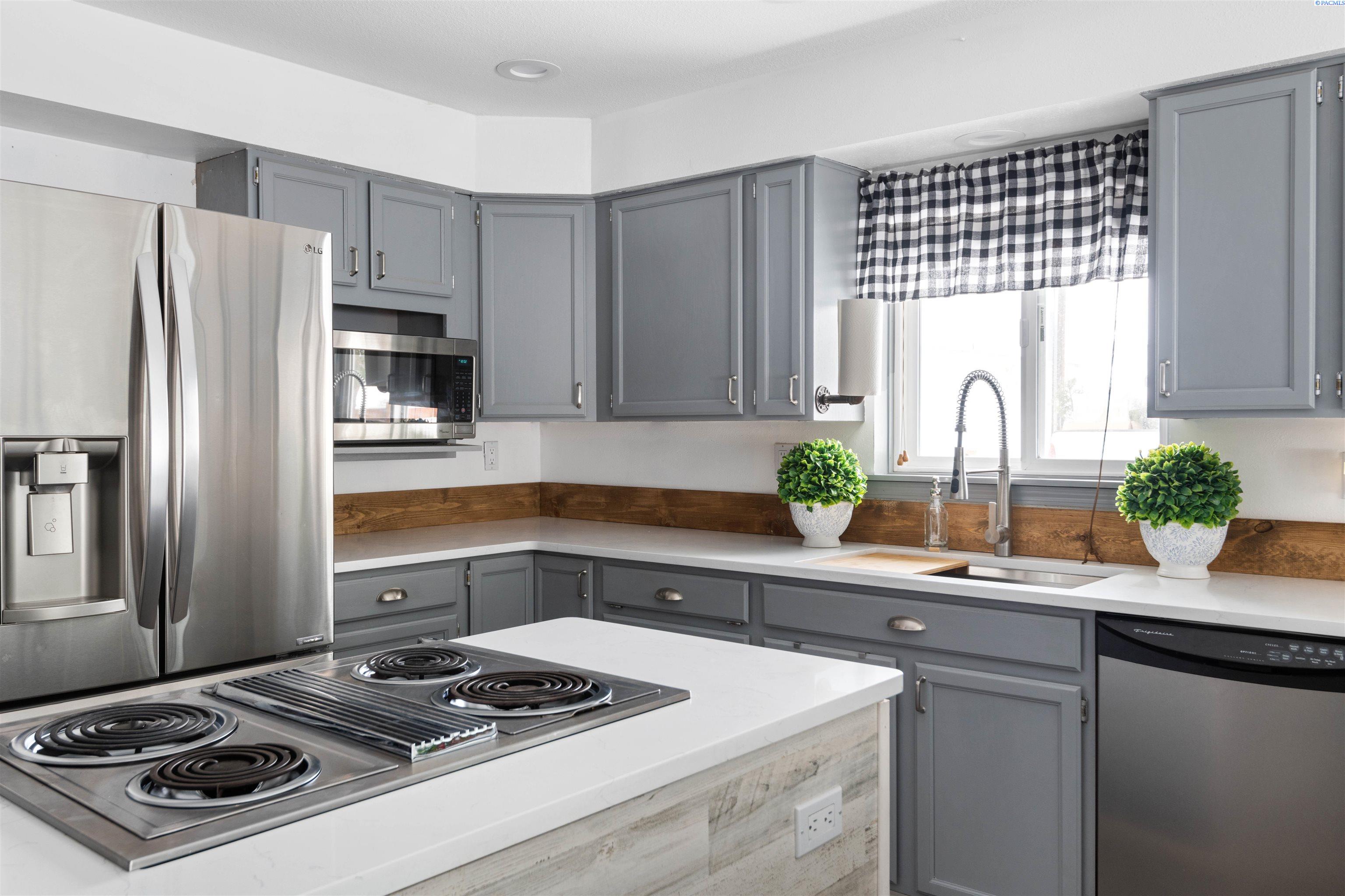 216008 East Game Farm Road Kennewick, WA 99337 - Photo 14 of 40 Gallery Image 14