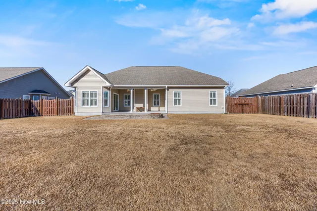 $340,000 | 338 Sonoma Road, Jacksonville, NC 28546