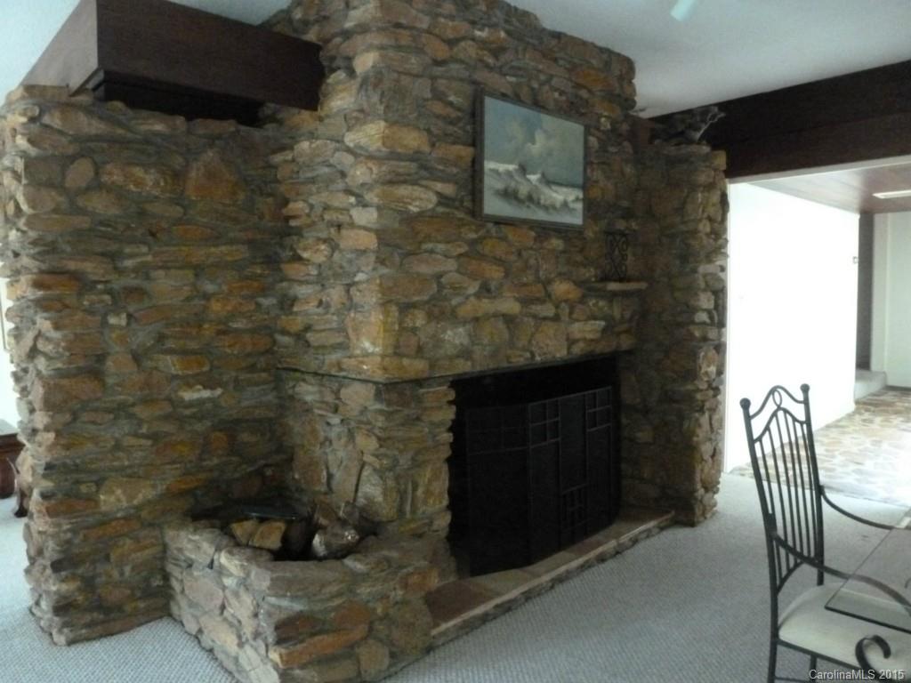 1207 Valley Stream Road Statesville, NC 28677 - Photo 8 of 24 Gallery Image 8