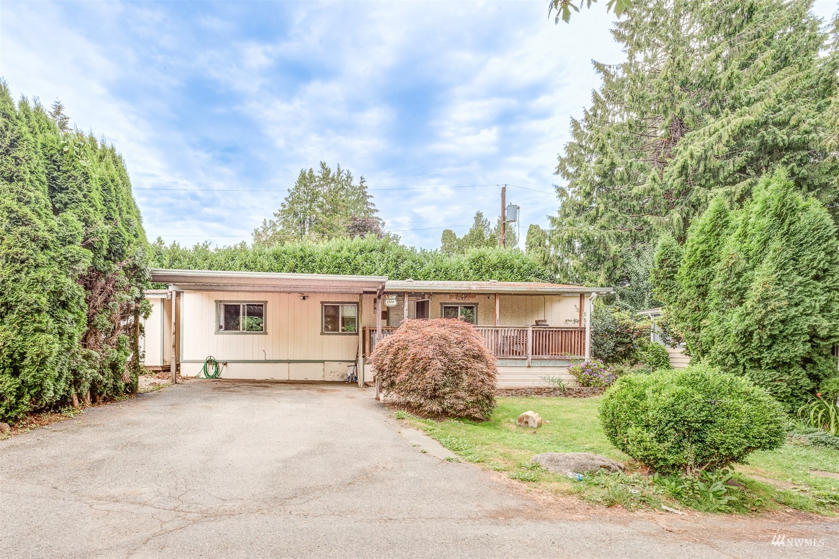 415 Lakeview Road, Unit A12 Lynnwood, WA 98087 - Photo 3 of 26