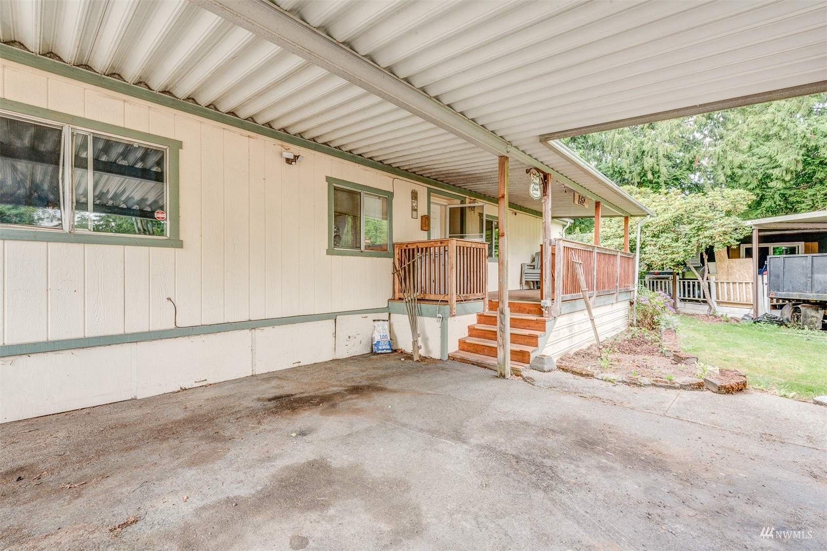 415 Lakeview Road, Unit A12 Lynnwood, WA 98087 - Photo 6 of 26