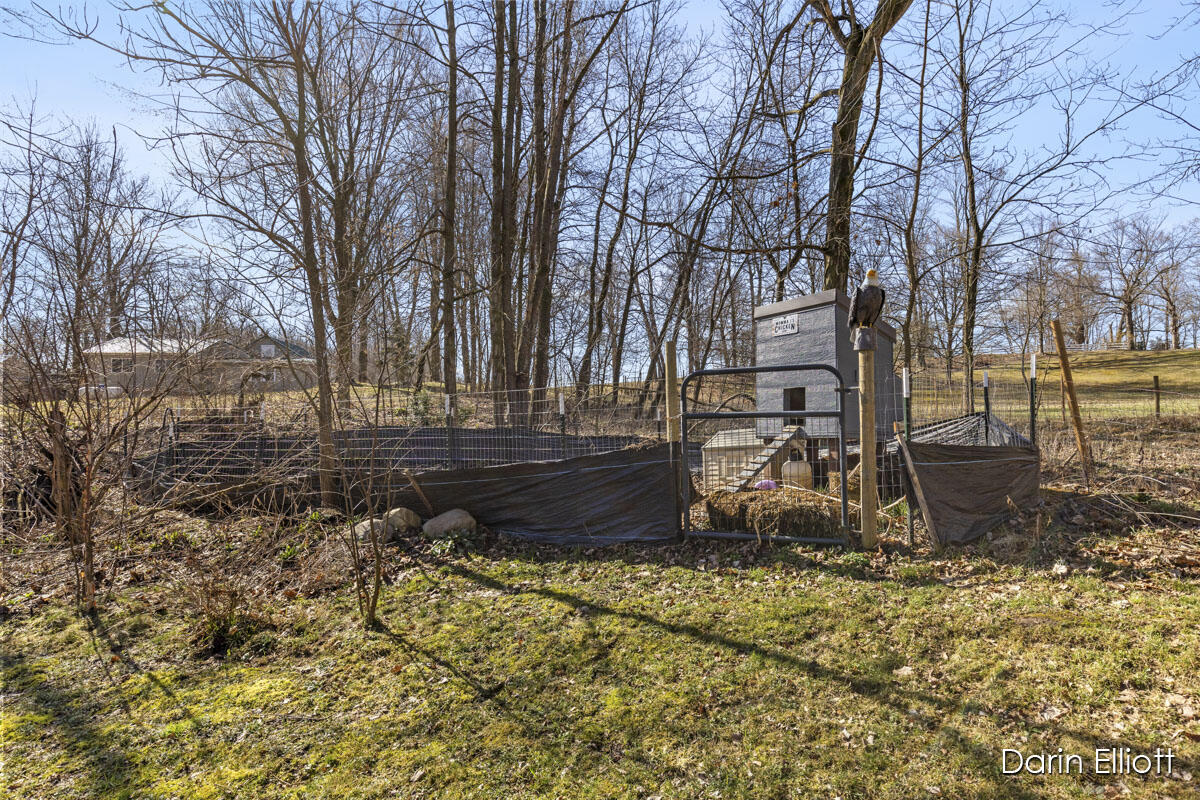 4142 Sayles Road Ionia, MI 48846 - Photo 33 of 41 IMG_1030