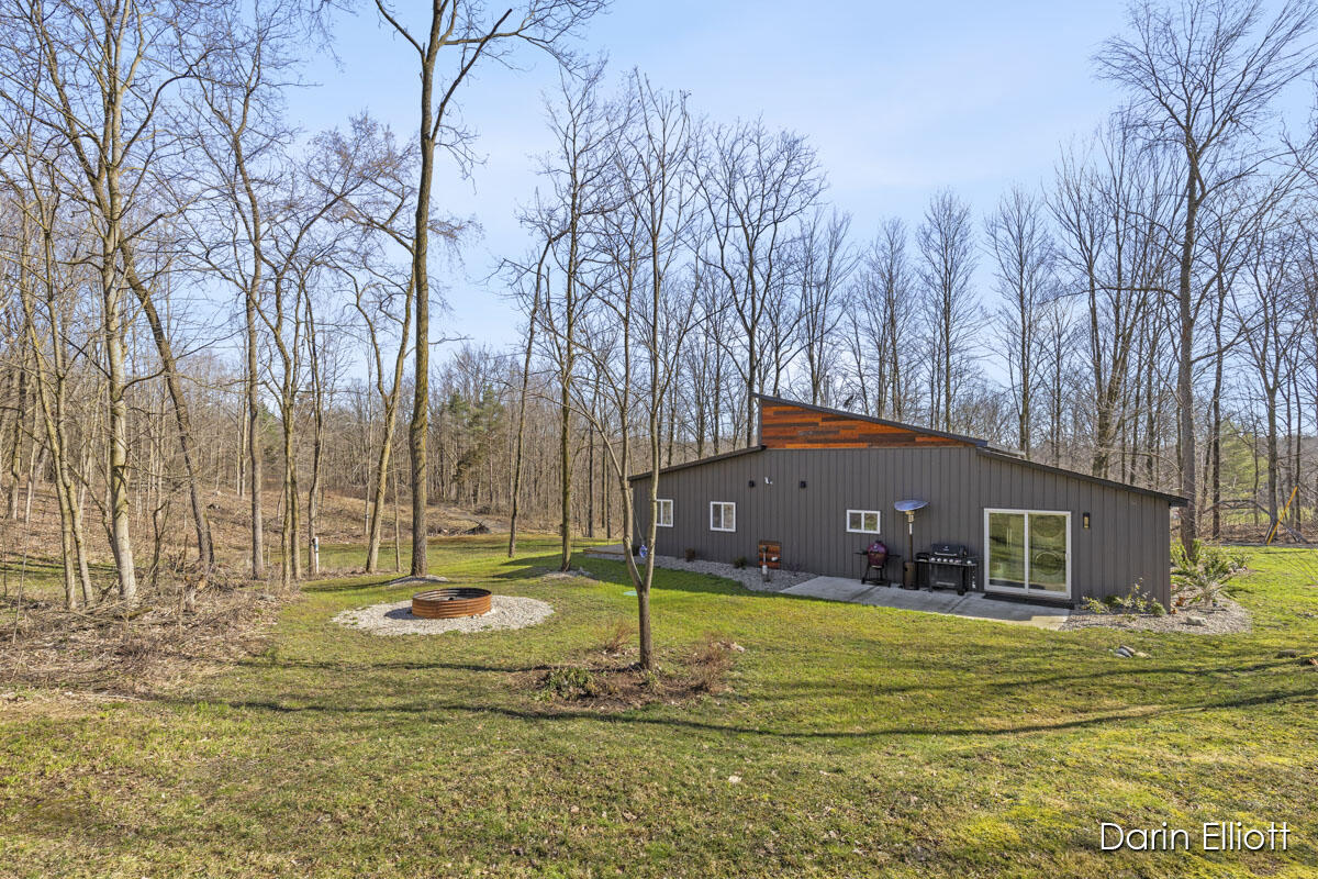 4142 Sayles Road Ionia, MI 48846 - Photo 34 of 41 IMG_1031