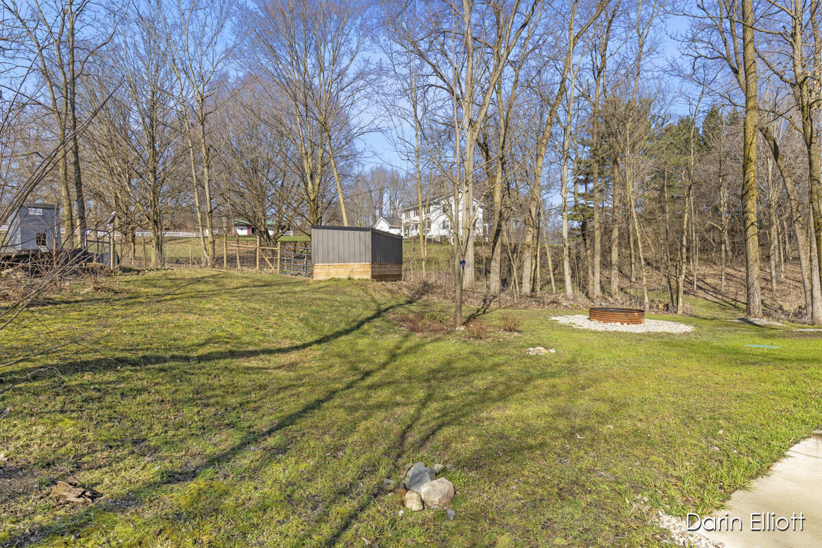 4142 Sayles Road Ionia, MI 48846 - Photo 36 of 41 IMG_1033