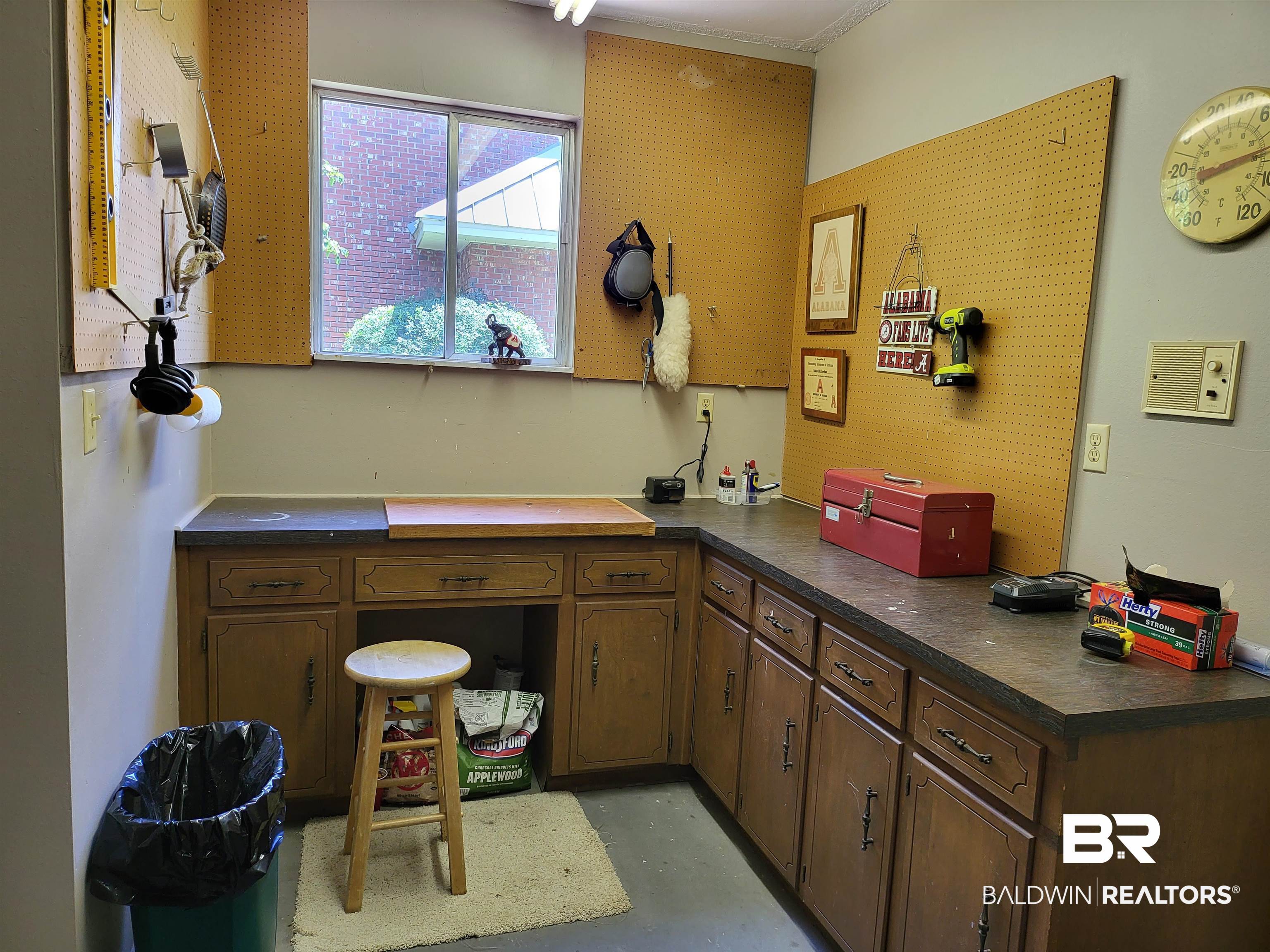 9234 Bayview Drive Lillian, AL 36549 - Photo 27 of 40 Workshop Area in Garage