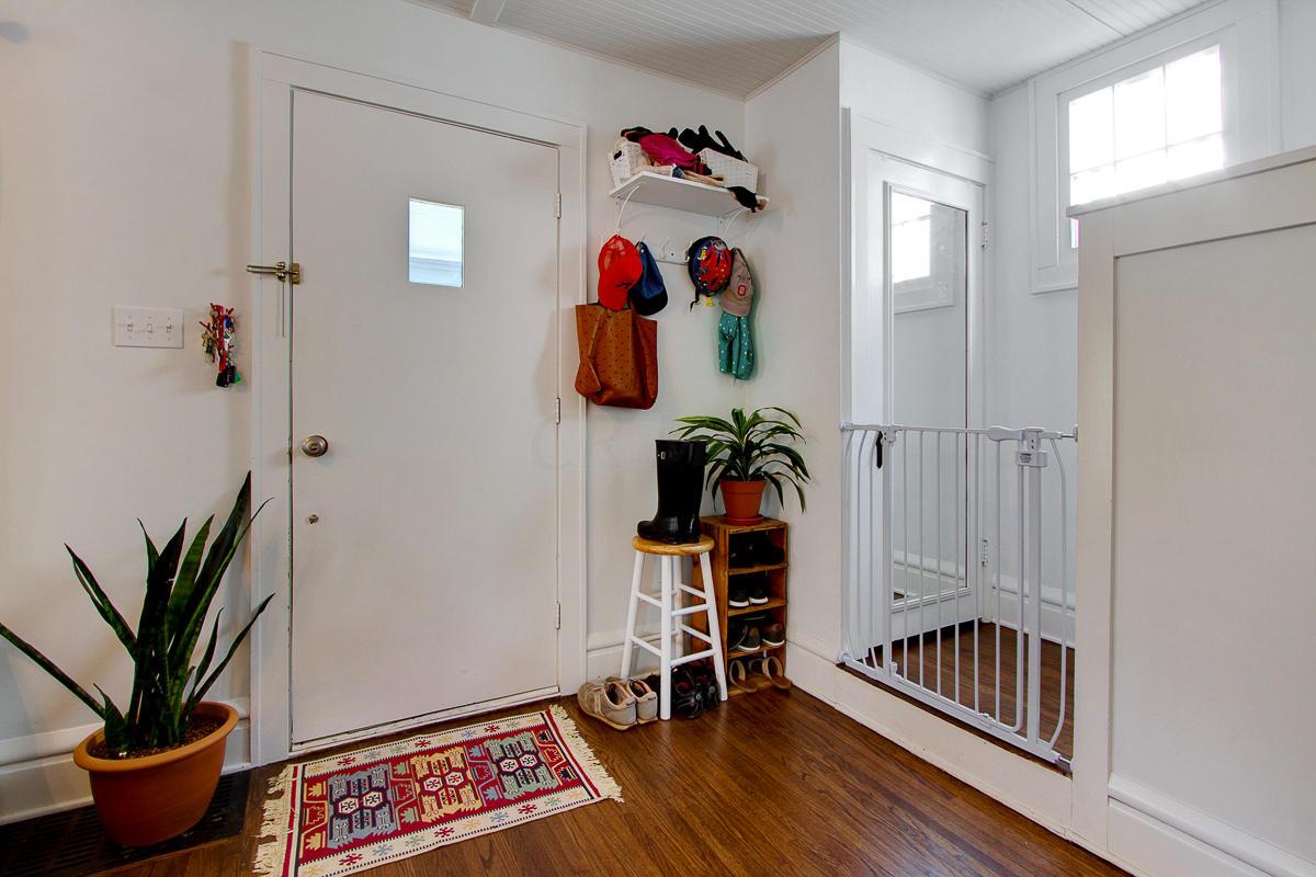 1307 Mulford Road Columbus, OH 43212 - Photo 4 of 25