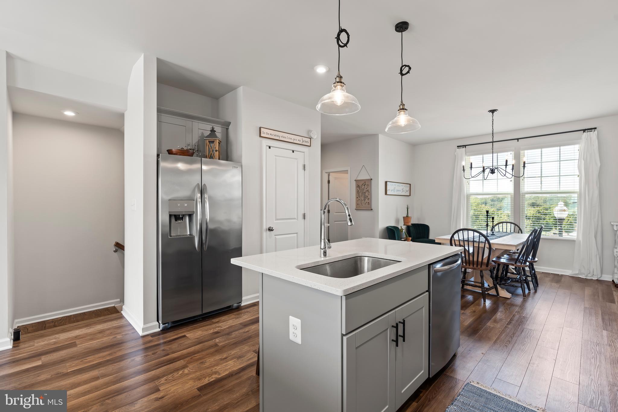 163 Presidents Pointe Avenue Ranson, WV 25438 - Photo 19 of 40 Neutral colors