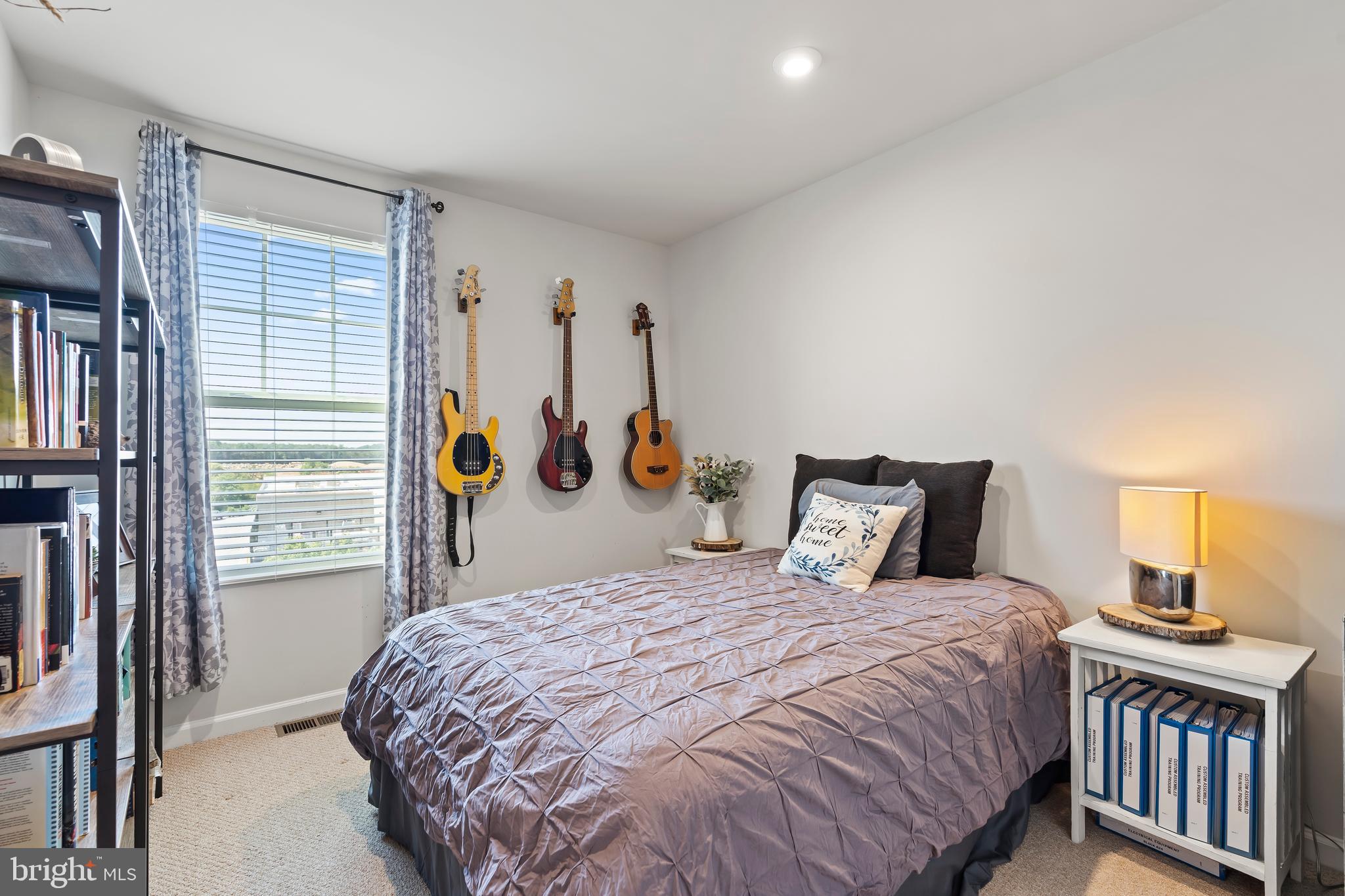 163 Presidents Pointe Avenue Ranson, WV 25438 - Photo 36 of 40 Bedroom