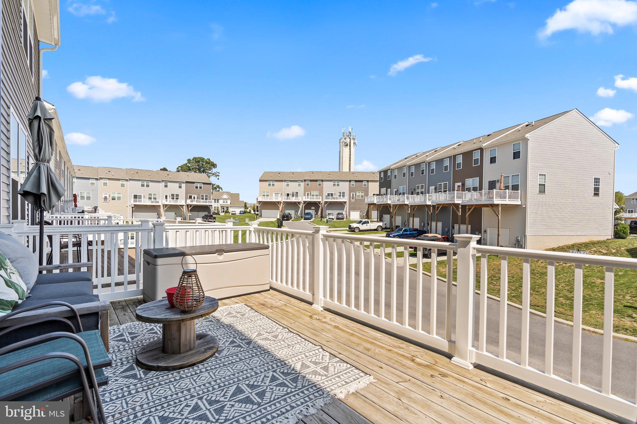 163 Presidents Pointe Avenue Ranson, WV 25438 - Photo 38 of 40 Back deck