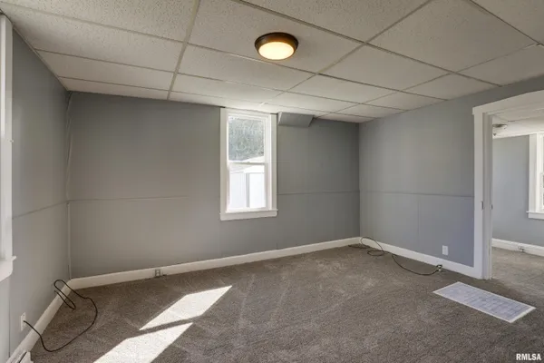 $90,500 | 832 Washington Street, Quincy, IL 62301