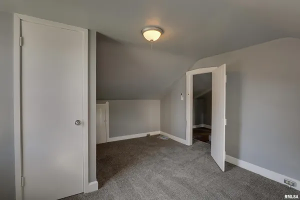 $90,500 | 832 Washington Street, Quincy, IL 62301