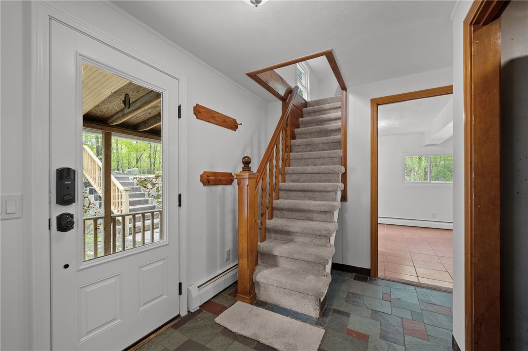 343 Hope Furnace Road Scituate, RI 02831 - Photo 7 of 33