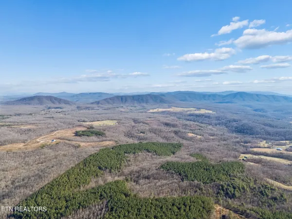 $355,914 | Burrville Road, Sunbright, TN 37872