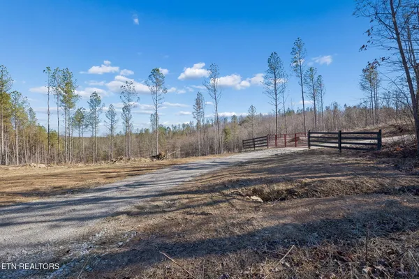 $355,914 | Burrville Road, Sunbright, TN 37872