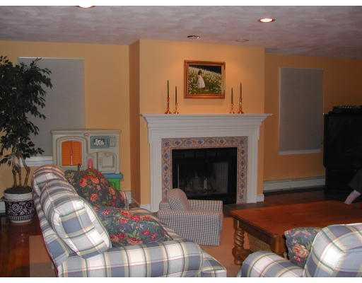 85 Seaver Street Wellesley, MA 02481 - Photo 10 of 13 Gallery Image 10
