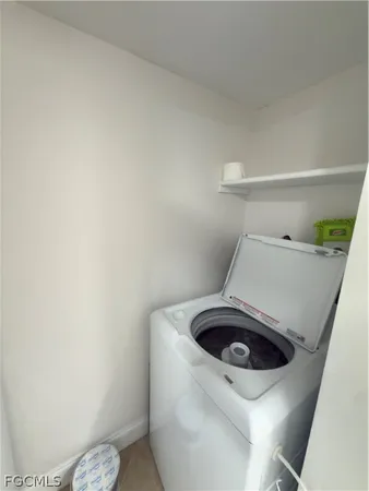 a close up view of washer and dryer