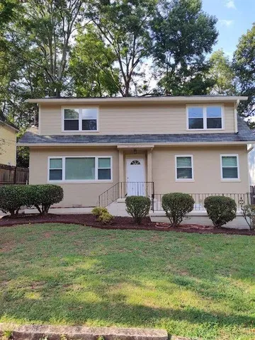 $1,525 | 223 Sterling Street, Unit A, Decatur, GA 30030