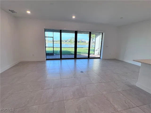 $2,900 | 3700 Passion Vine Drive, Fort Myers, FL 33905