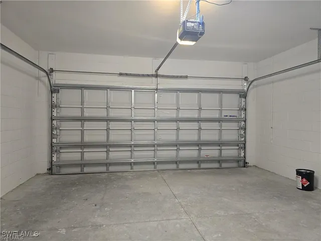 $2,900 | 3700 Passion Vine Drive, Fort Myers, FL 33905